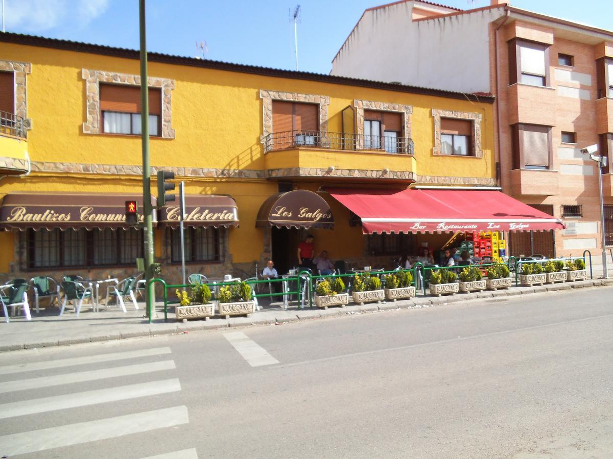 Hostal Los Galgos Yepes المظهر الخارجي الصورة