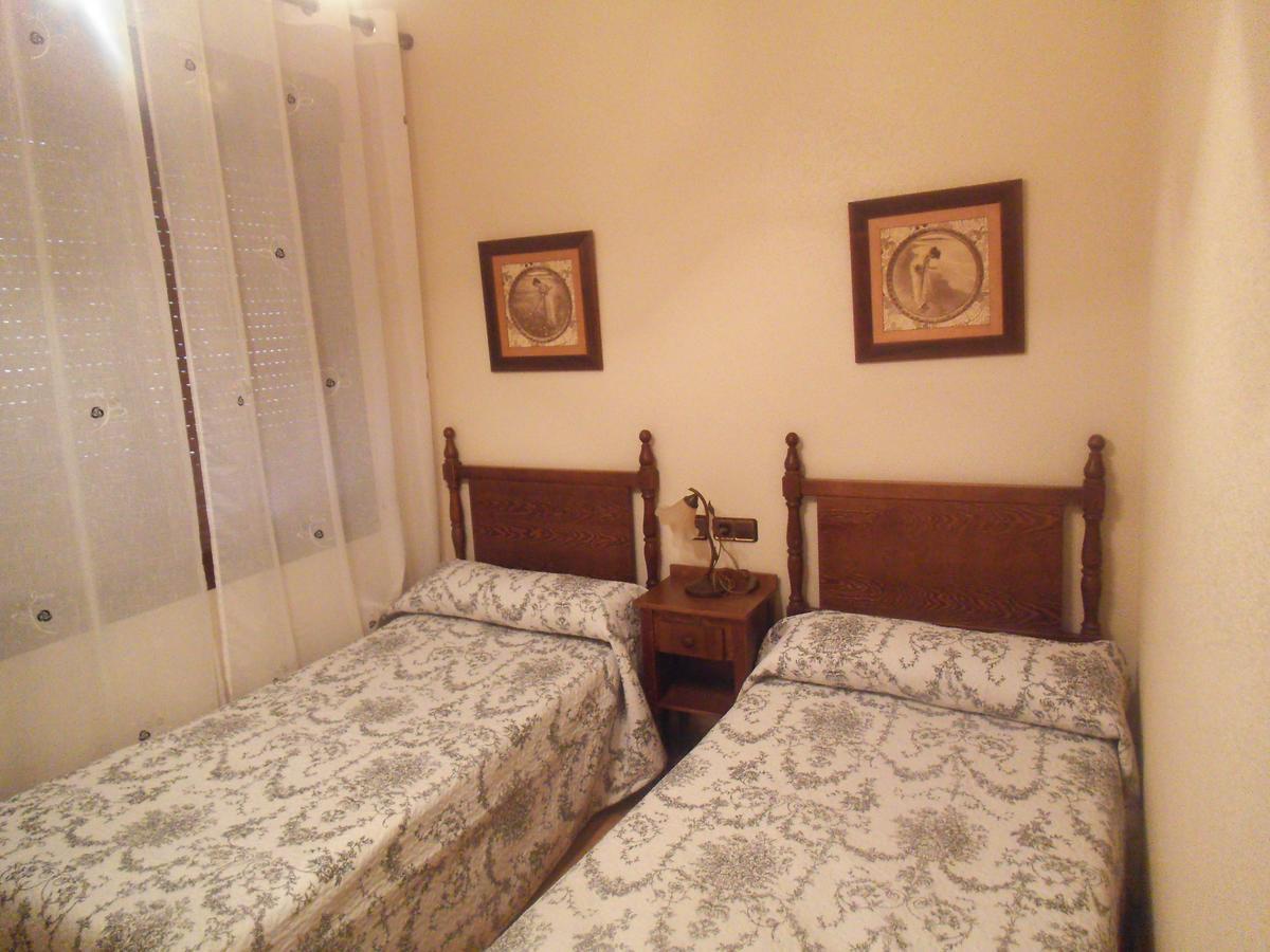 Hostal Los Galgos Yepes المظهر الخارجي الصورة